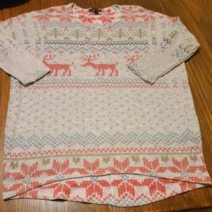 Signature Studio Multicolor Reindeer Sweater